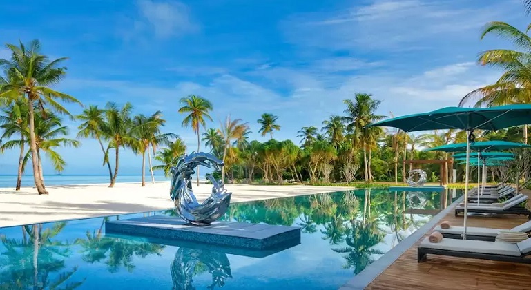 Pullman Maldives Maamutaa